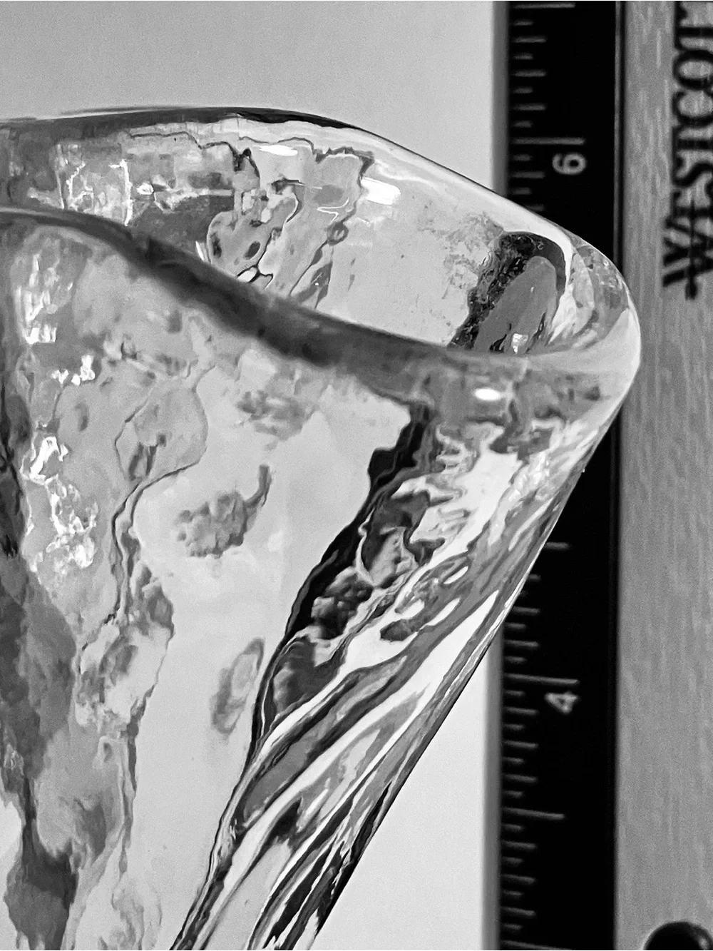 1970’s MUURLA HANDKERCHIEF Glass Vase / 6 INCHES TALL / Scandinavian Art Glass